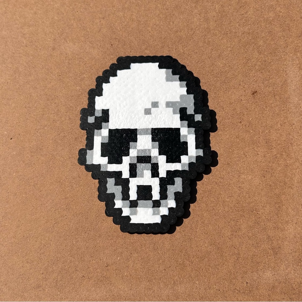 Perler Bead Skull Sprite